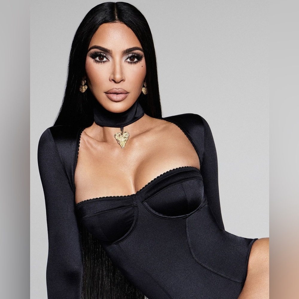 Skims Long Sleeve Bodysuit